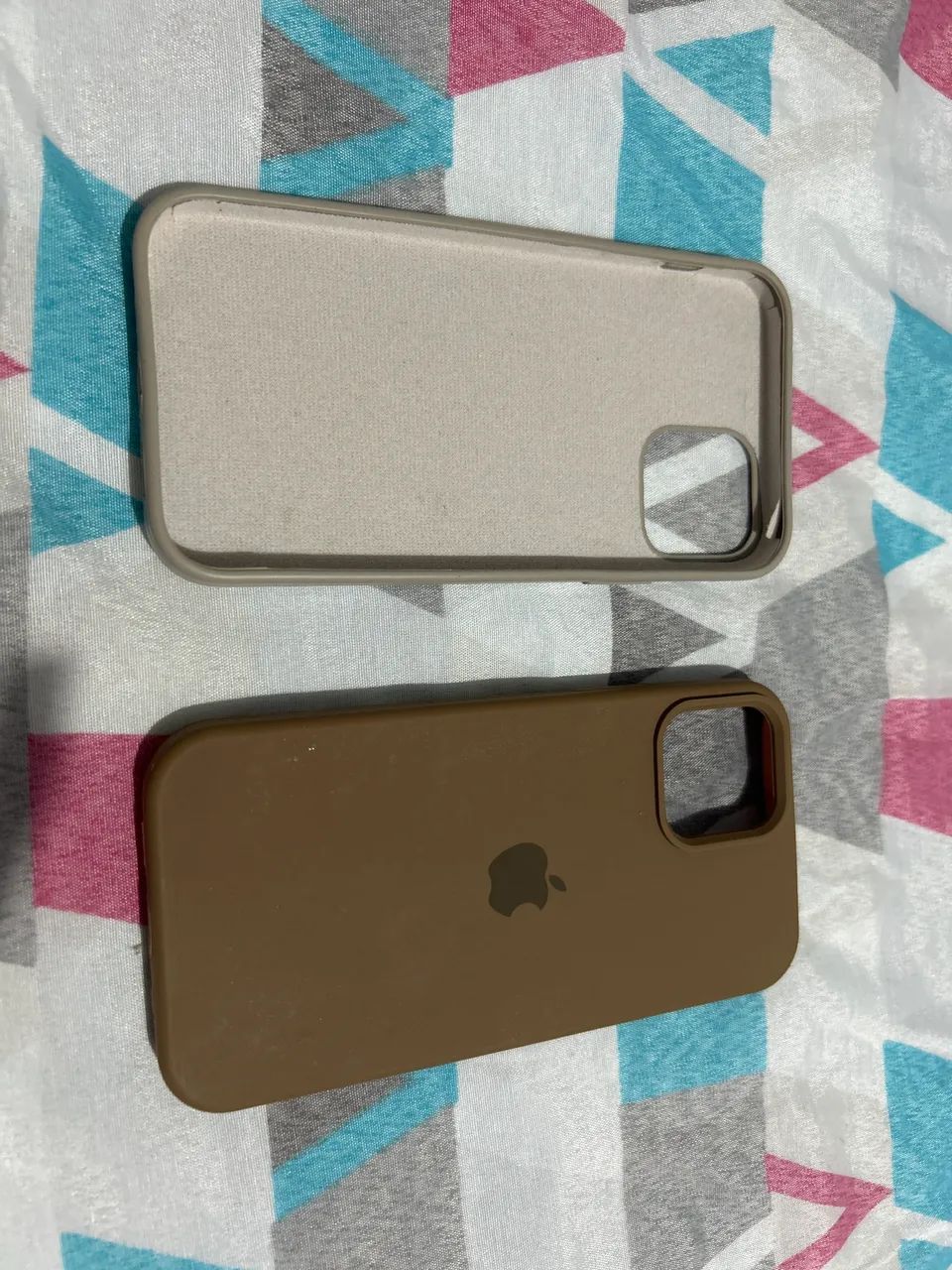 Kit 2 capinhas iphone 12 nova - Foto 2