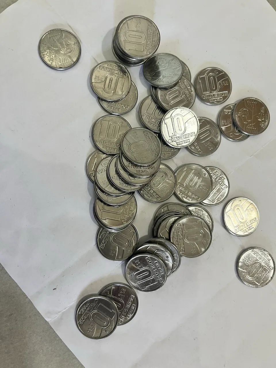 121 moedas de 10 cruzeiros  - Foto 2