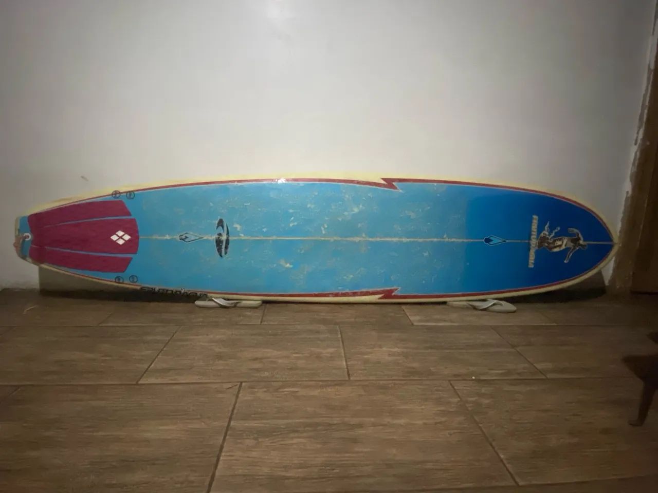Prancha Funboard com Leash e capa. - Foto 5
