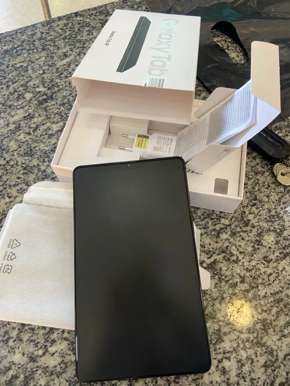 Vendo ou Troco - Tablet Samsung A9 - LEIA A DESCRIÇÃO.
