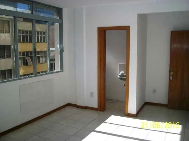Escritório para Aluguel no Centro com 22 m² de Área Útil Disponível para Locação - Foto 4