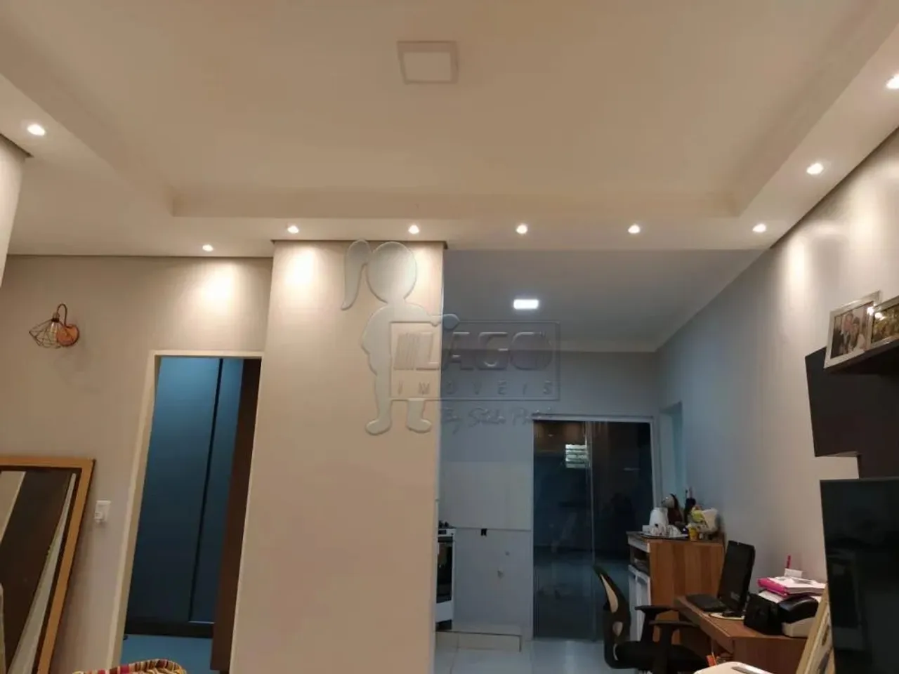 EXCELENTE CASA EM SERRA AZUL