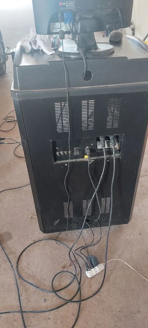 Equipamento de alinhamento computadorizado de veículos  - Foto 4