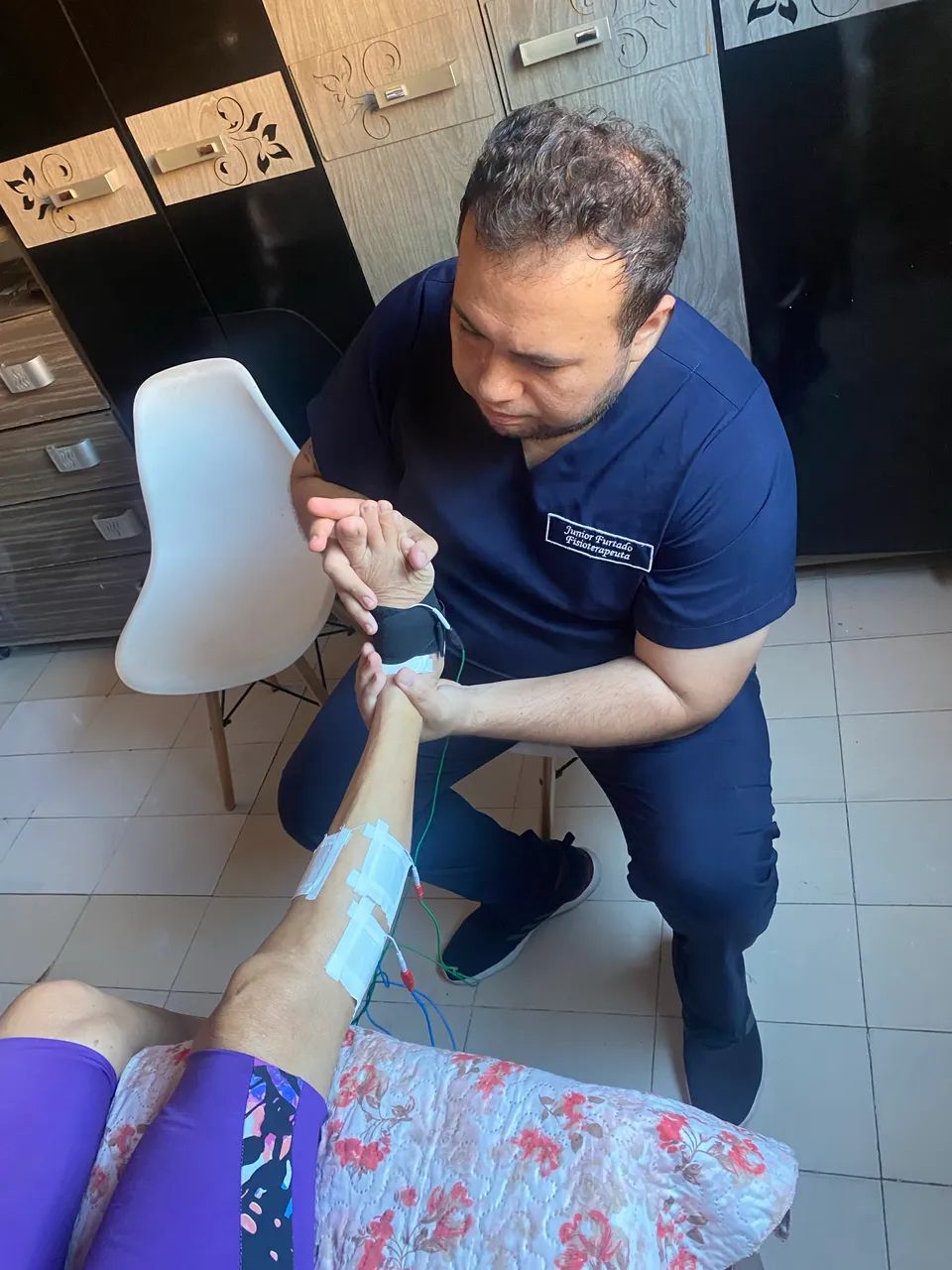 FISIOTERAPIA DOMICILIAR ESPECIALIZADA  - Foto 4