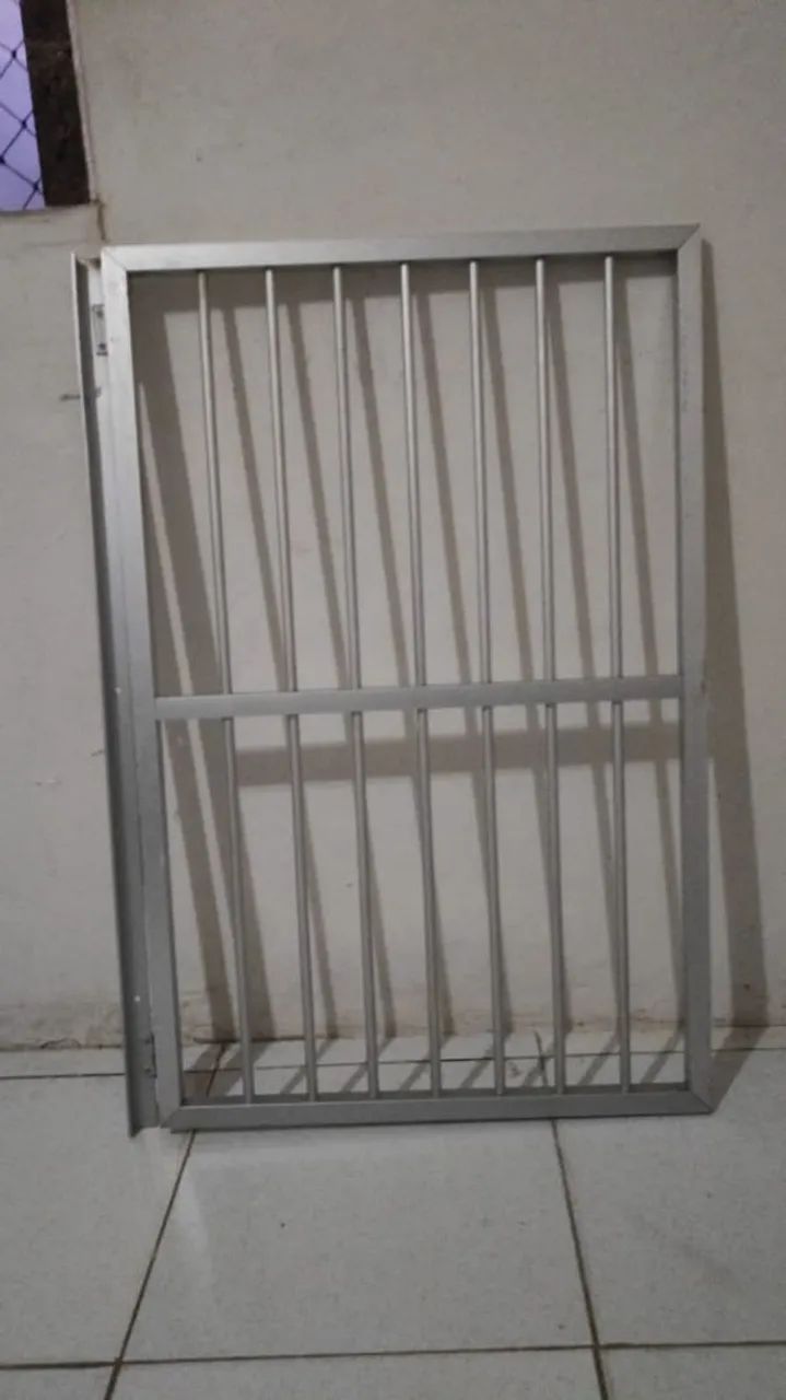 Grade de proteção de alumínio