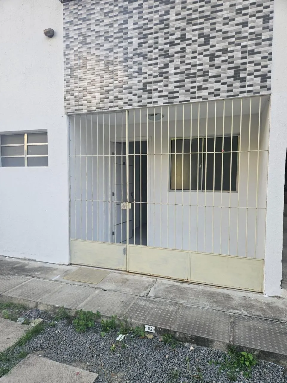 APARTAMENTO À VENDA