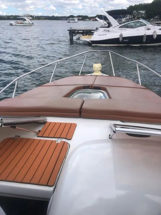 Lancha HD 26 pés Cabinada C.0.T.4 - Foto 8