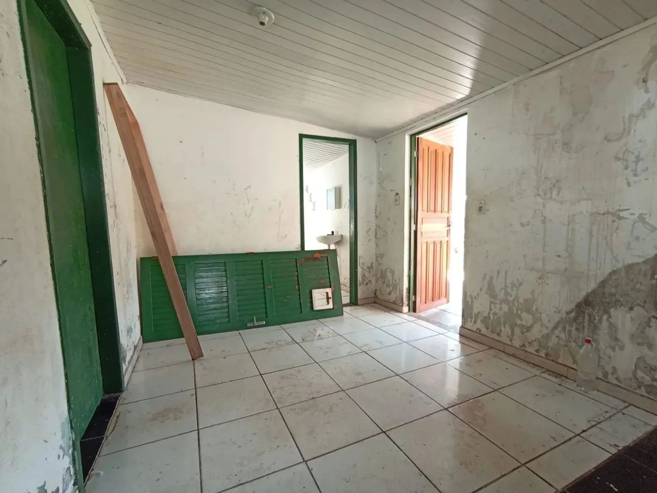 Casa para locação de 50m² no Bairro Independência em São Leopoldo RS, com fácil acesso ao  - Foto 5