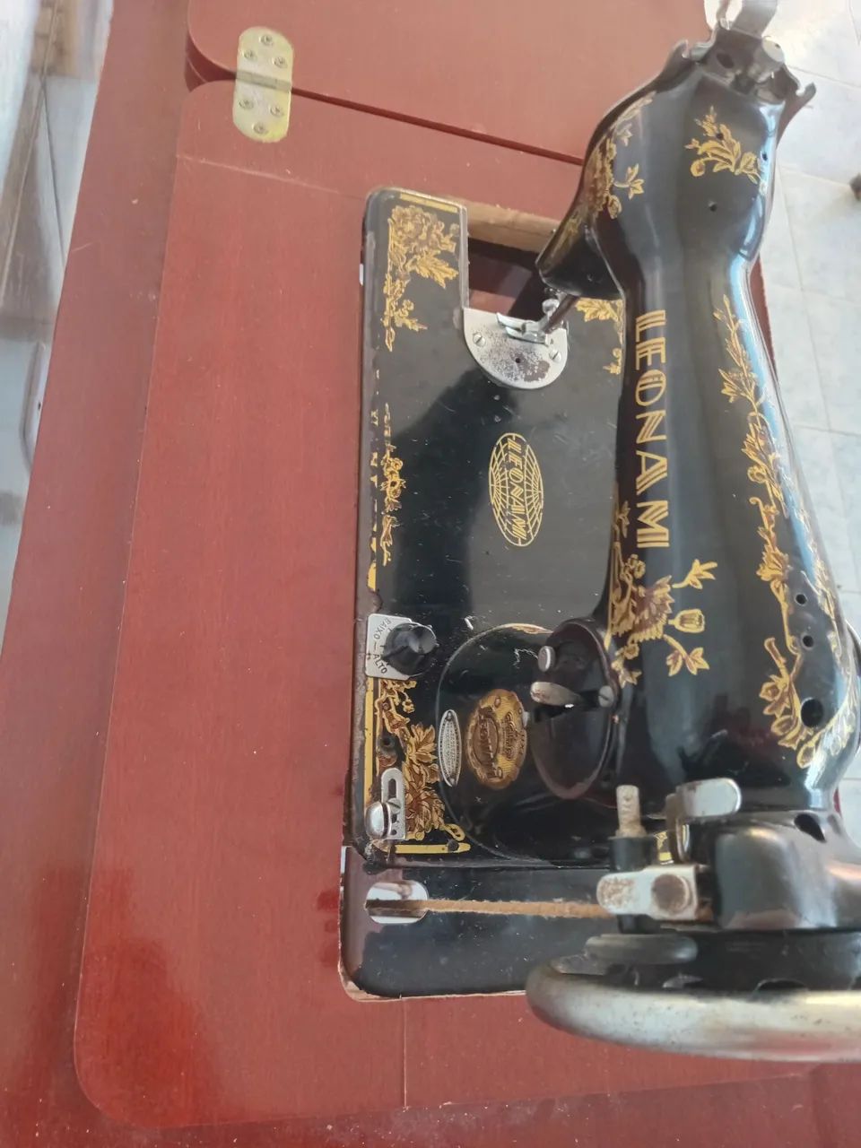 Máquina de custura 64842116357762122