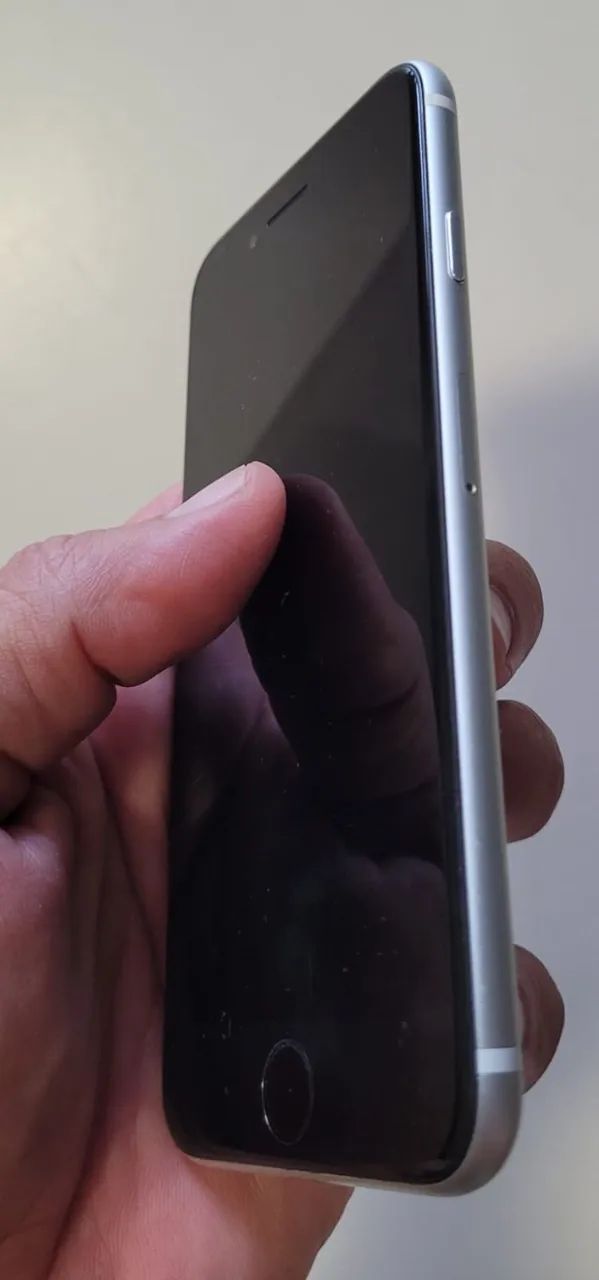 iPhone SE 64gb