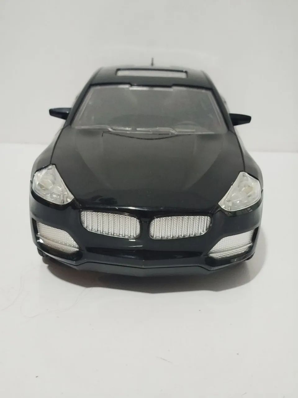 Carro Controle Remoto Modelo BMW (Sem Controle) - Foto 4