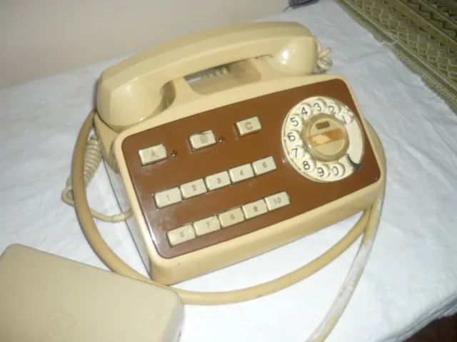 Central Telefonica Multtel C/teclas no Estado Usado Leia Descrição - Foto 6