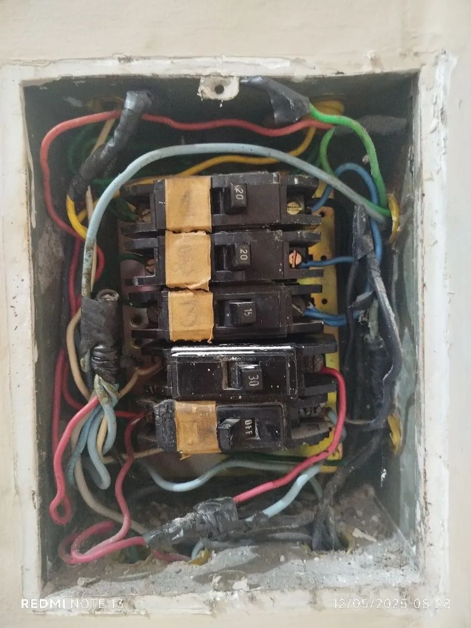 Eletricista geral - Foto 2