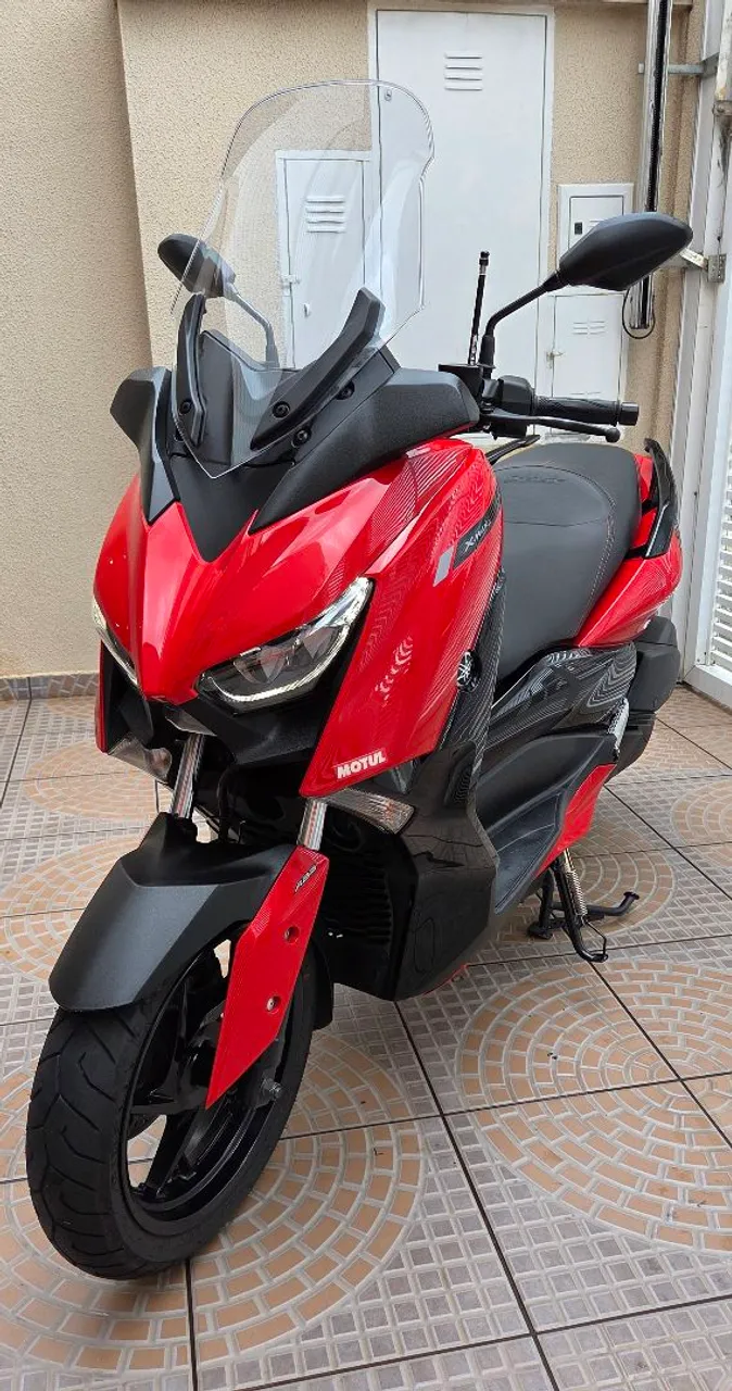 Yamaha Xmax 250 - IMPECÁVEL - IPVA Pago!