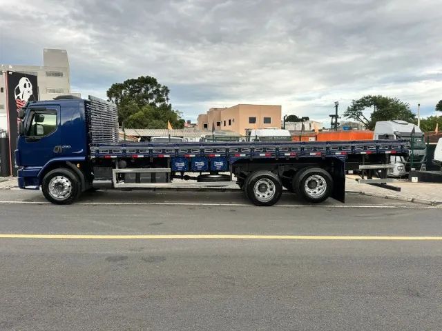 Volvo Vm 270 2021 Azul Carroceria Único dono - Foto 10