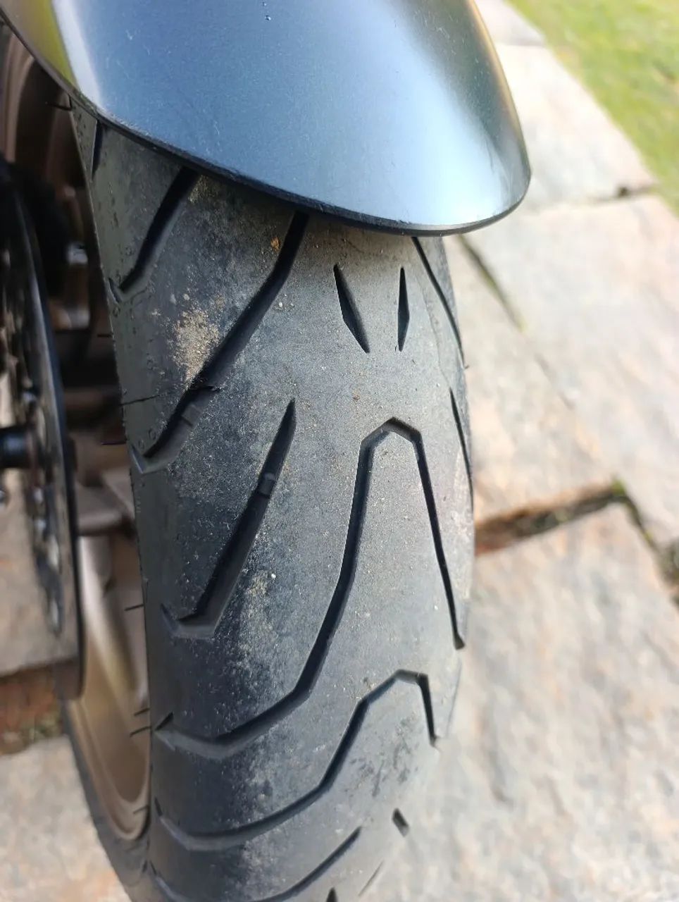 CB 650R 2022  - Foto 3