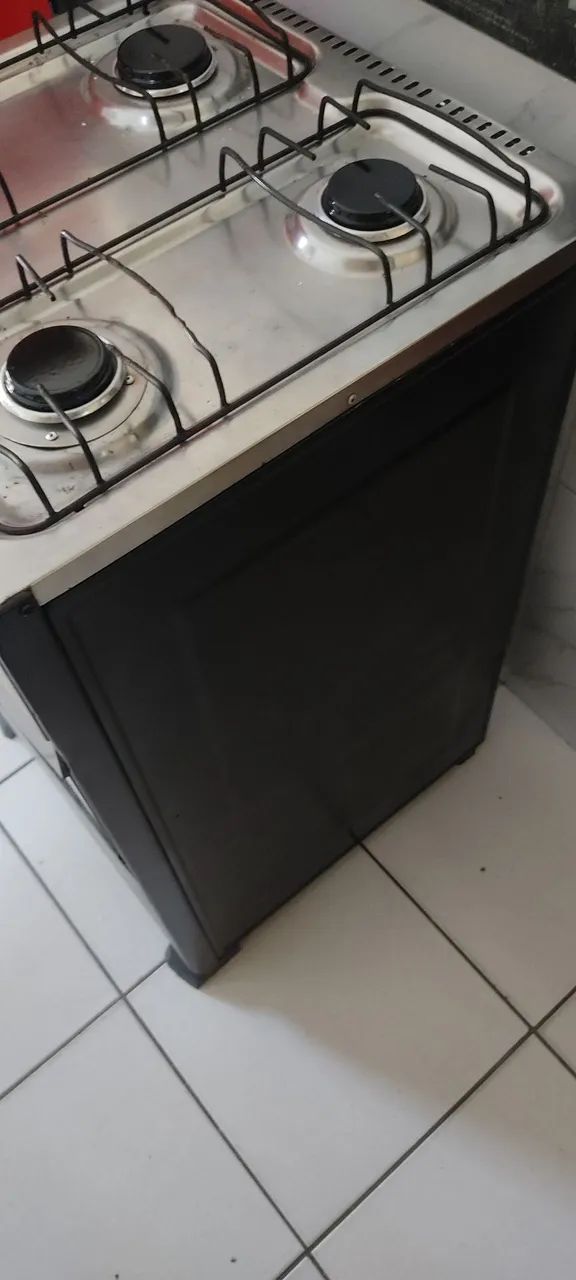 Vendo um fogão Esmaltec, funcionando perfeitamente. Valor 280. - Foto 5