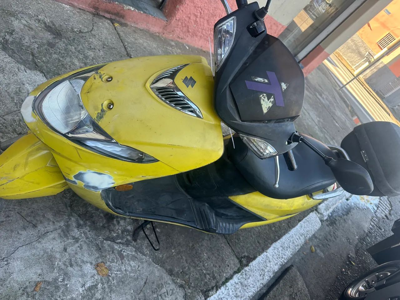 Burgman 125 