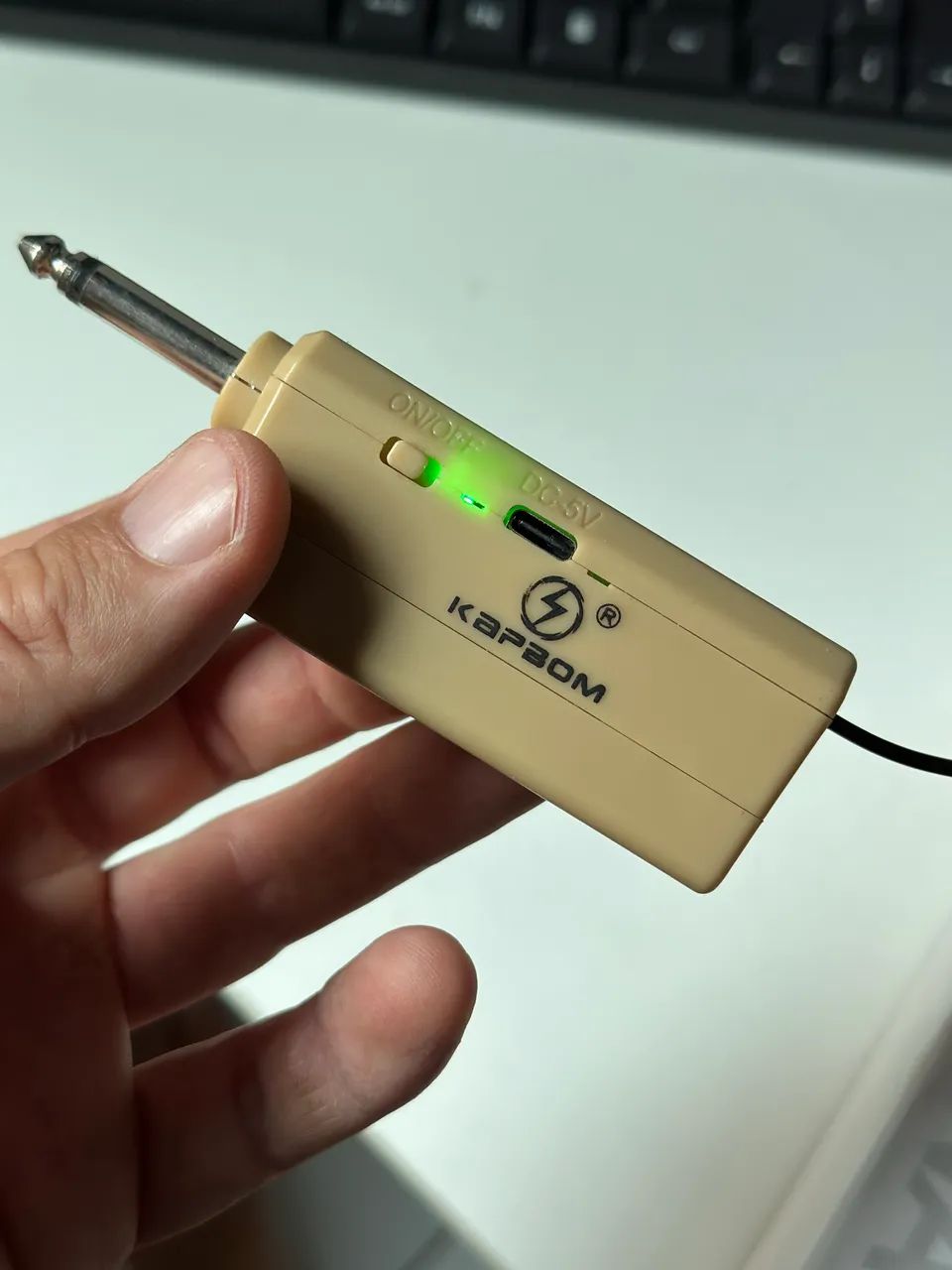 Microfone Sem Fio Profissional Kapbom KA-M86 | Bluetooth | Recarregável - Foto 5