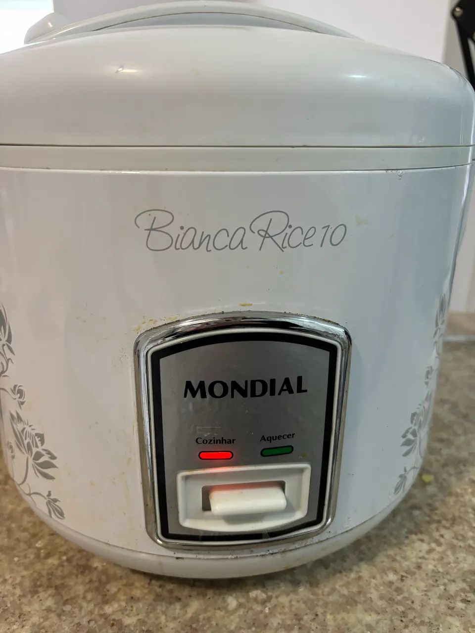 Panela elétrica Mondial 