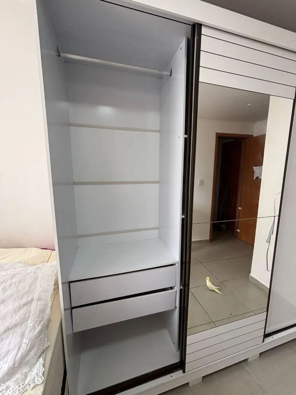 Guarda roupa Grande com Espelho - Foto 5