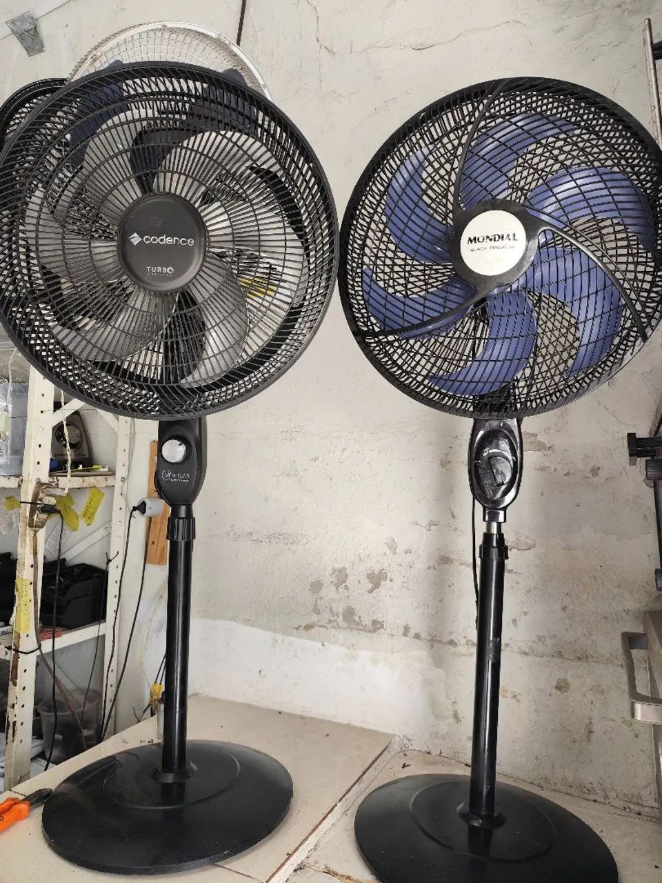 Ventiladores Cadence e Mondial 
