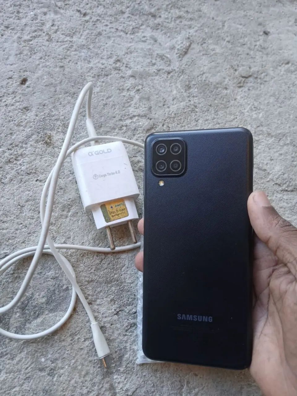 Samsung A12