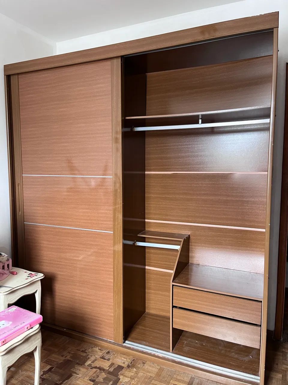 Guarda roupa com 2 portas de correr  - Foto 2