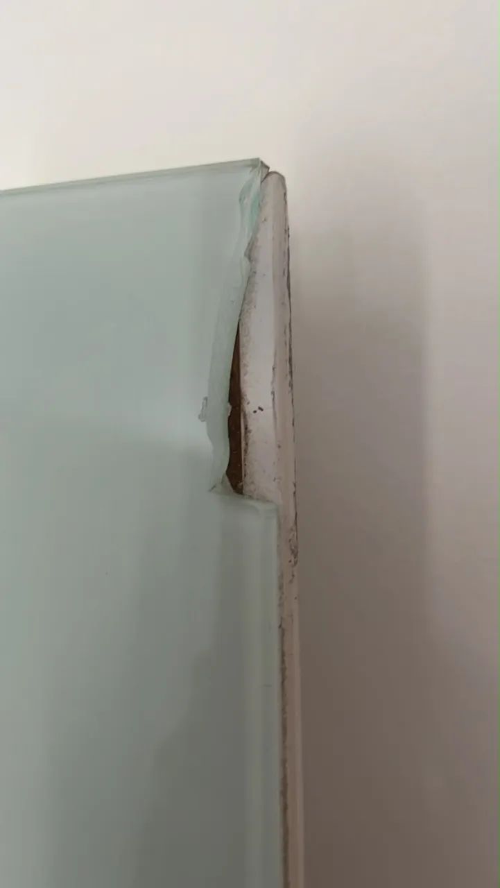 Vendo Mesa de Vidro com 6 Cadeiras  - Foto 3