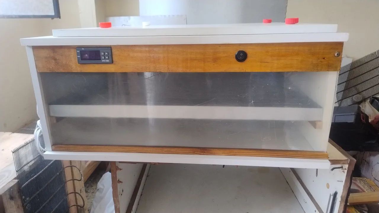 Chocadeira automática com viragem de ovos e ovoscopia  - Foto 4