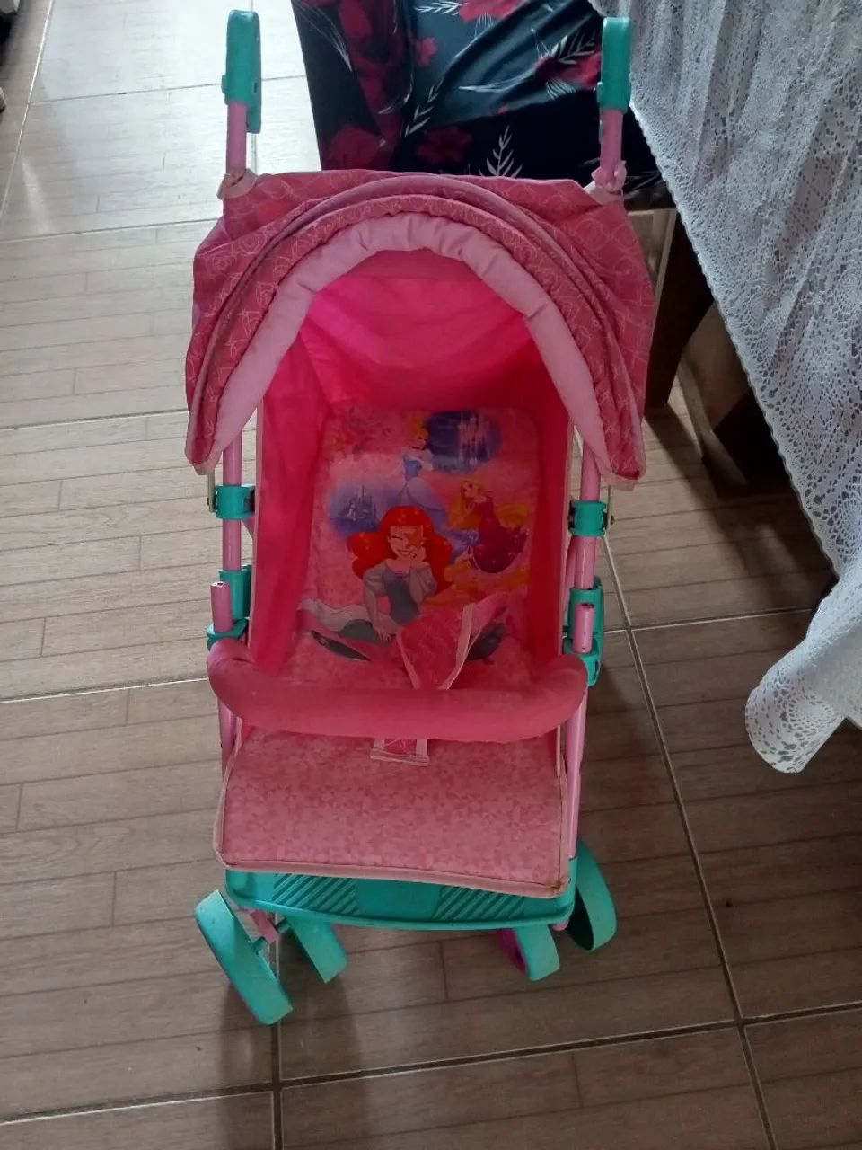 Carrinho de passeio para bonecas - Foto 3