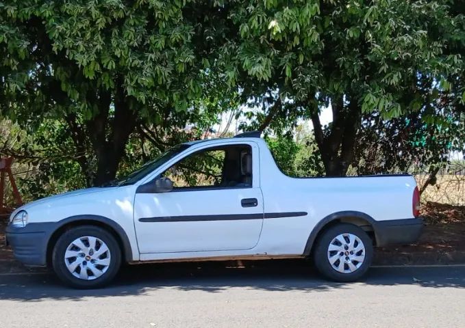 Chevrolet Corsa Pick-up GL/ Champ 1.6 MPFI / EFI 1998