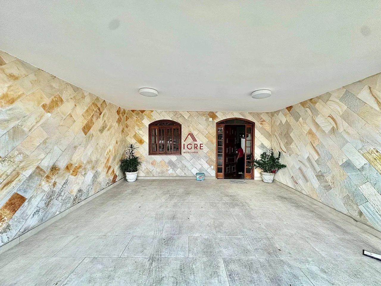 Casa com 4 Quartos para locação, 360m² - Foto 5