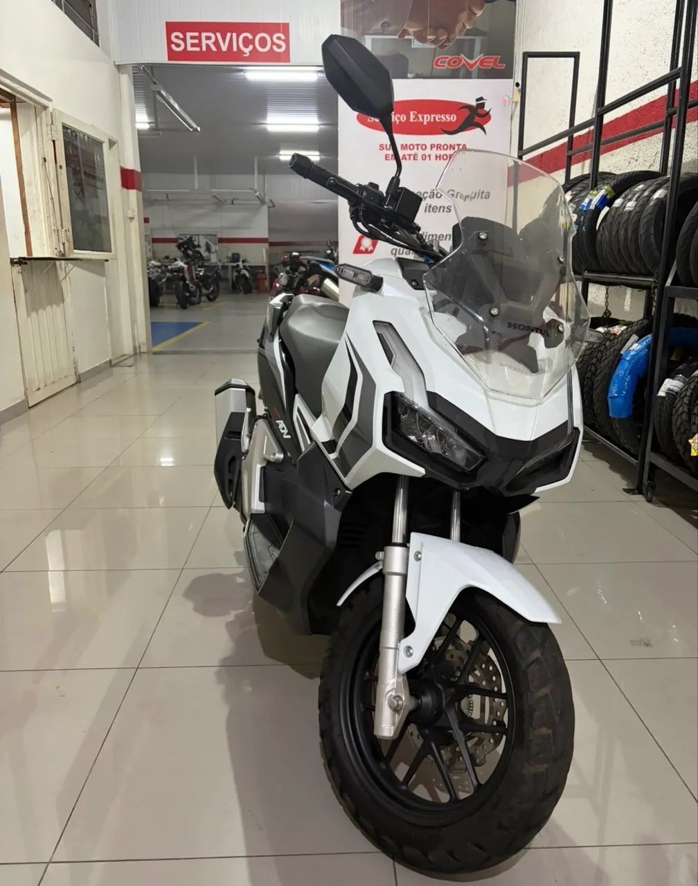 Honda ADV 150 Impecável 