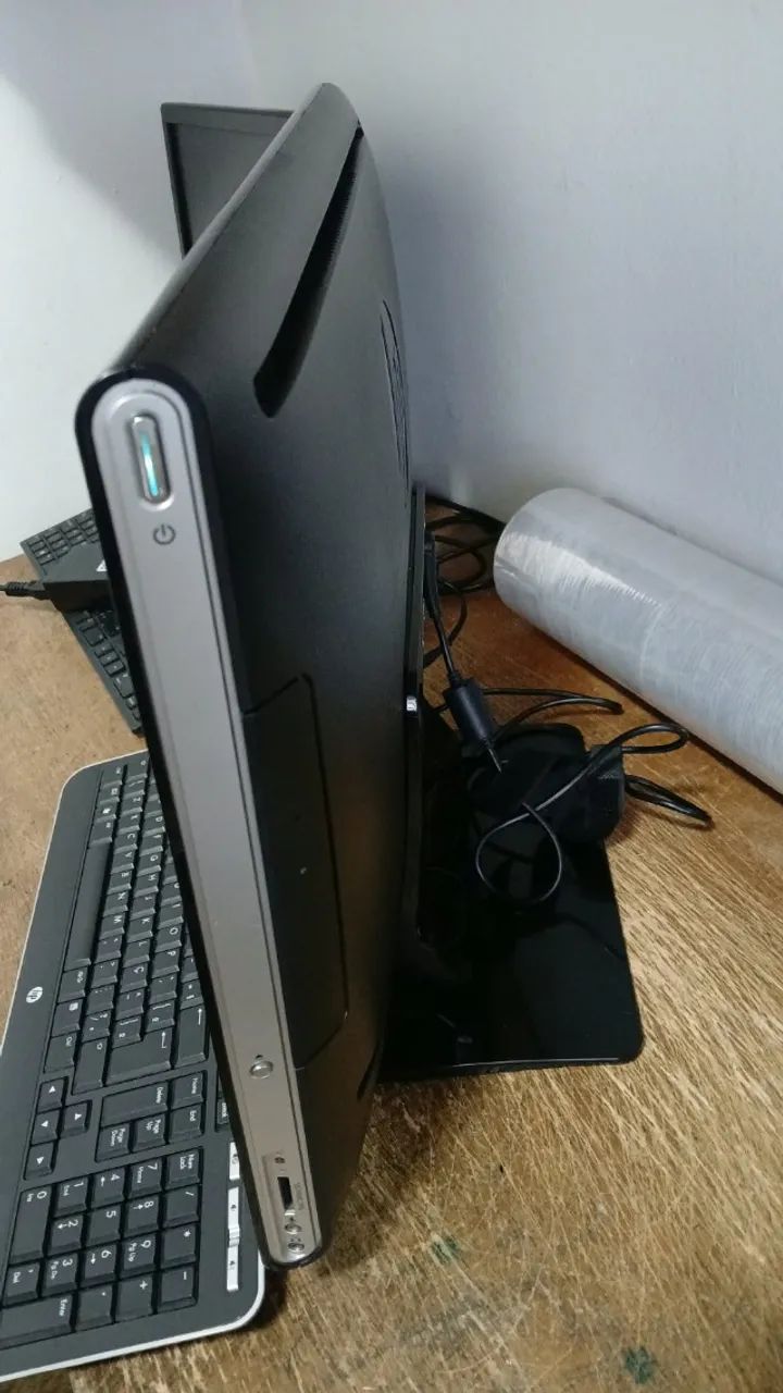All One HP TouchSmart 310- 1110BR - Foto 3