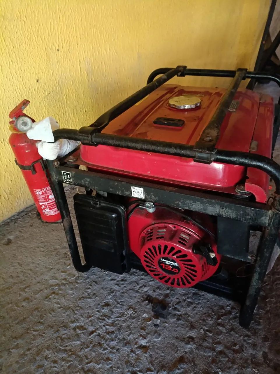 GERADOR DE ENERGIA A GASOLINA  - Foto 5