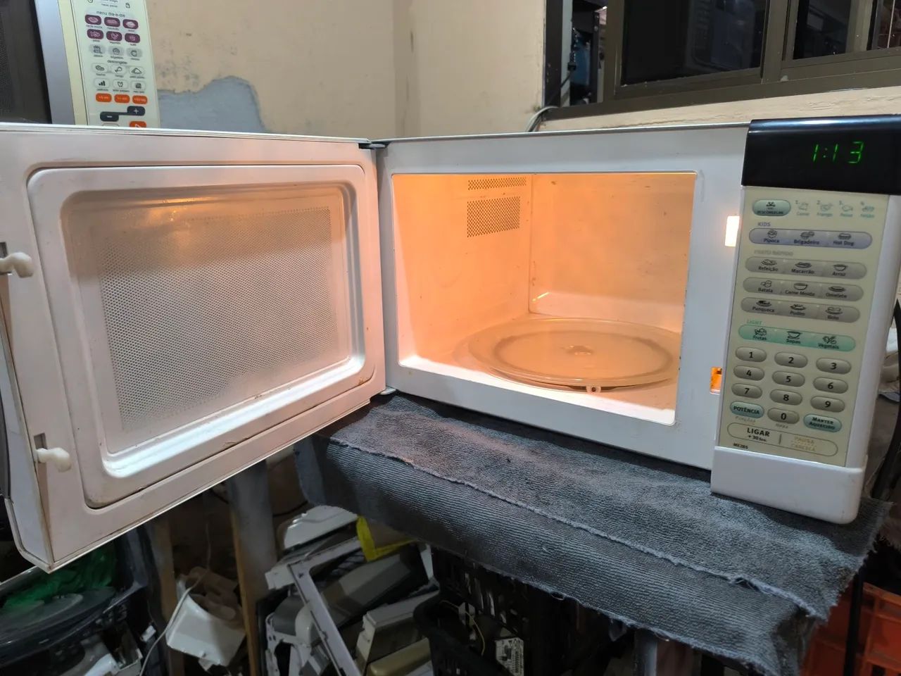 Microondas 31 Litros Electrolux  - Foto 4