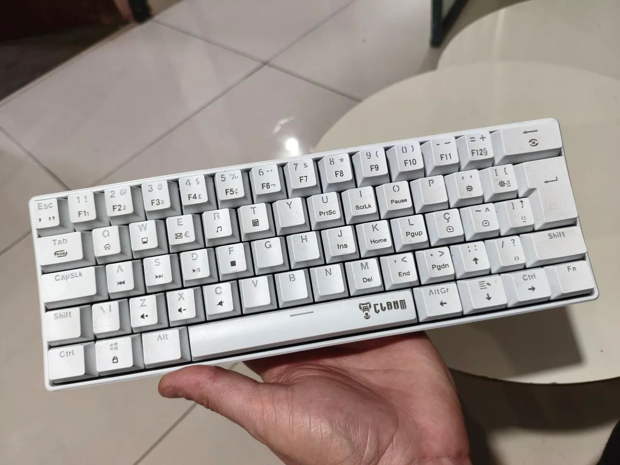 Teclado mecânico novo