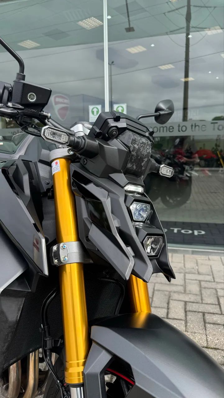SUZUKI GSX-S 1000 - Foto 4
