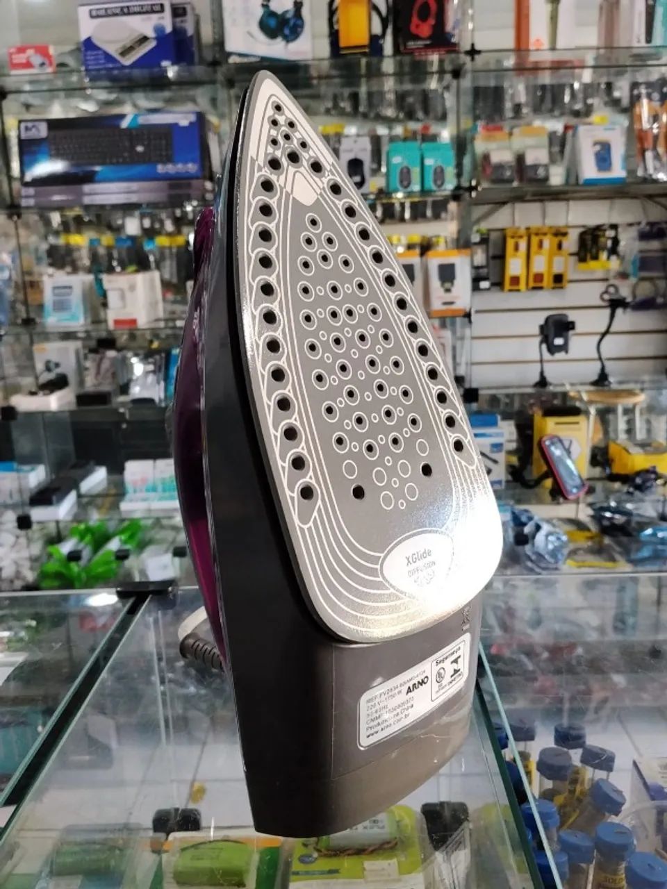 FERRO A VAPOR ARNO POWERGLISS 1750W 220V ROXO - USADO - Foto 3