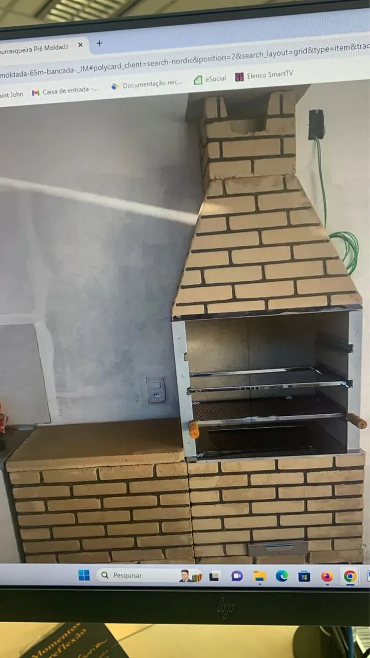 Churrasqueira pré moldada tijolinho com bancada !  - Foto 5
