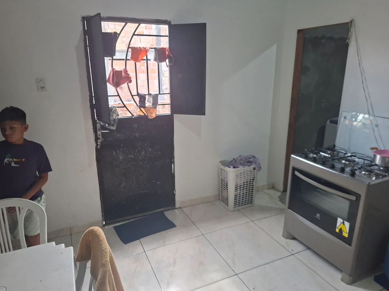 Vende-se está casa  - Foto 2