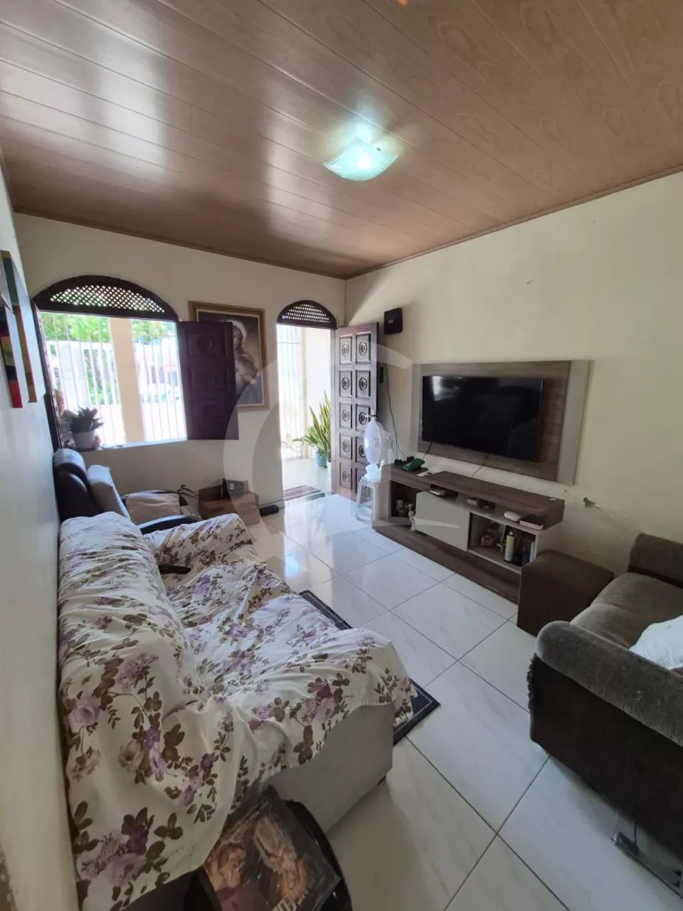 Casa à venda no bairro Luzia - Foto 5