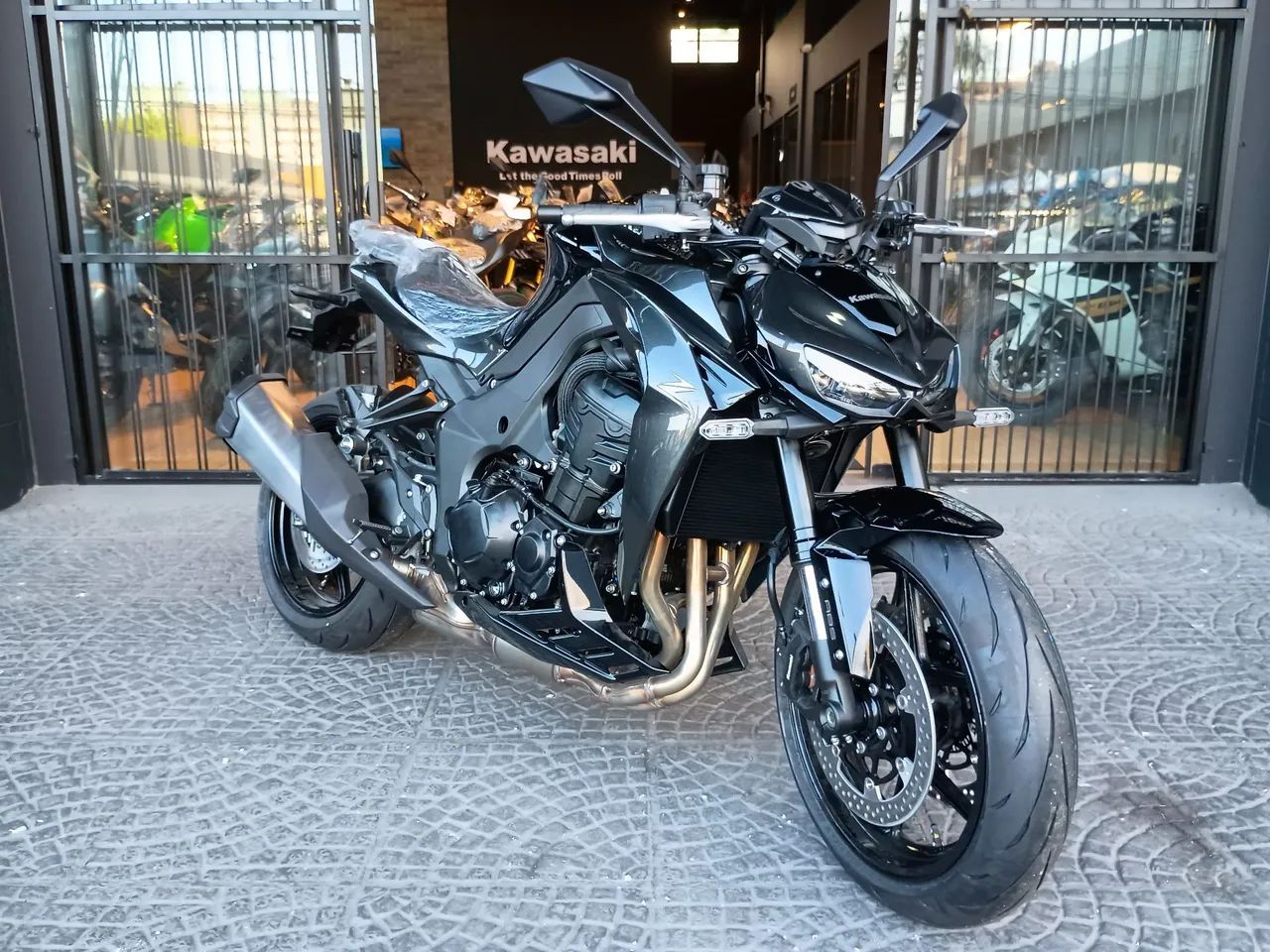 Kawasaki 1000 2027 - 1482844988 | OLX
