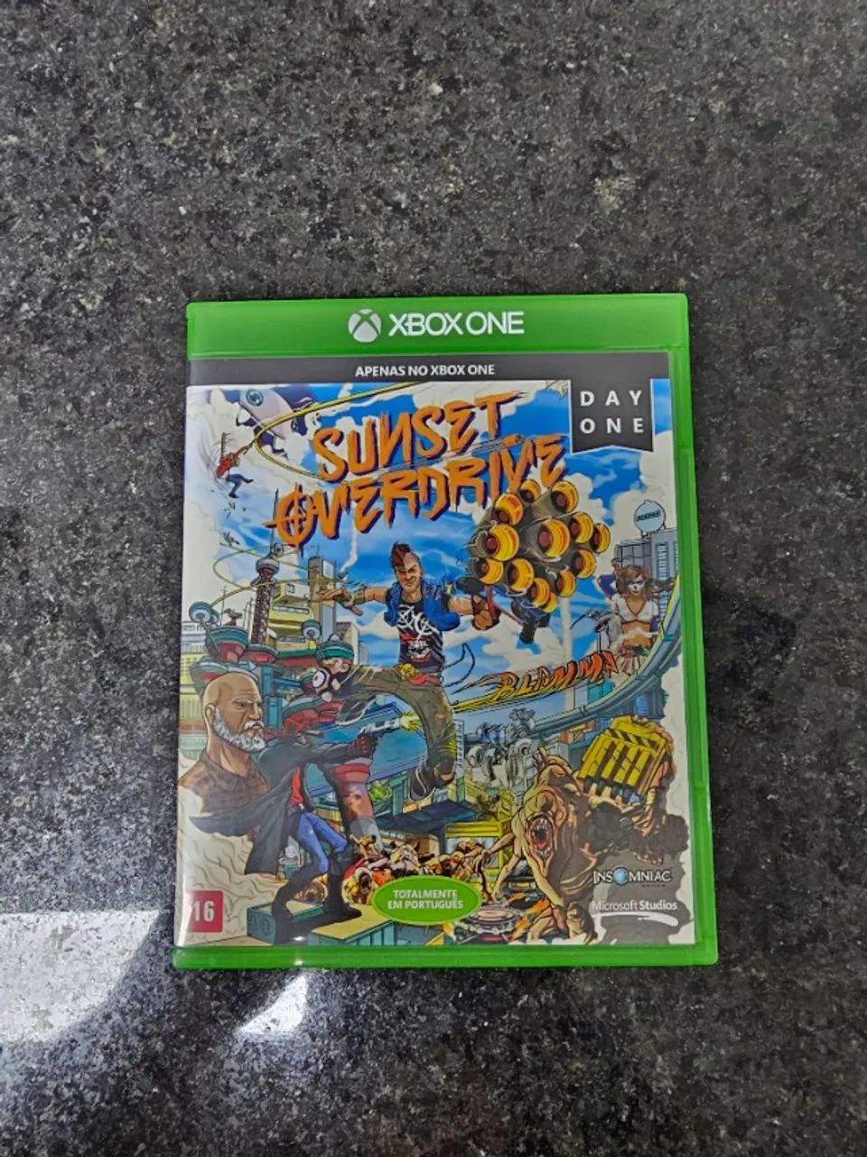 Sunset Overdrive Xbox One e Series