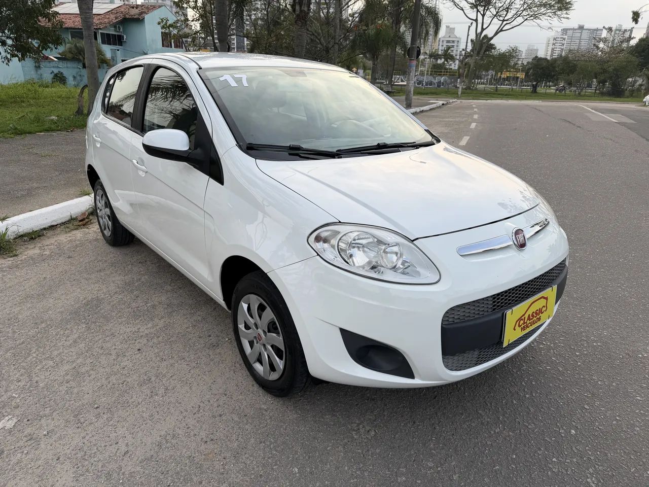 Fiat Palio Attractive 1.0 EVO Fire Flex 8V 5P 2017 - Foto 2