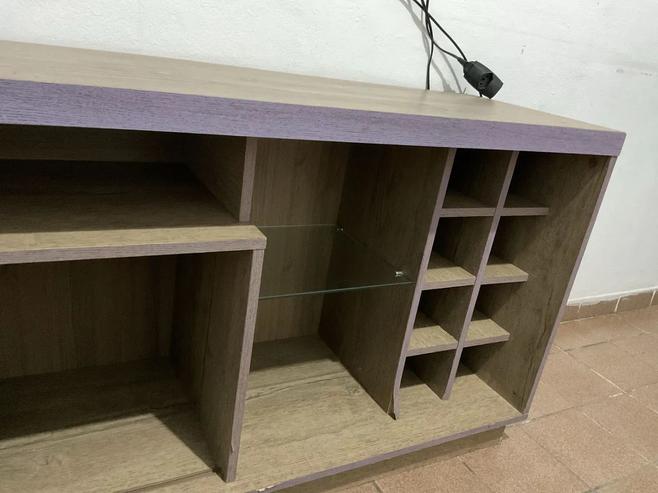 rack para TV com acabamento amadeirado - Foto 5