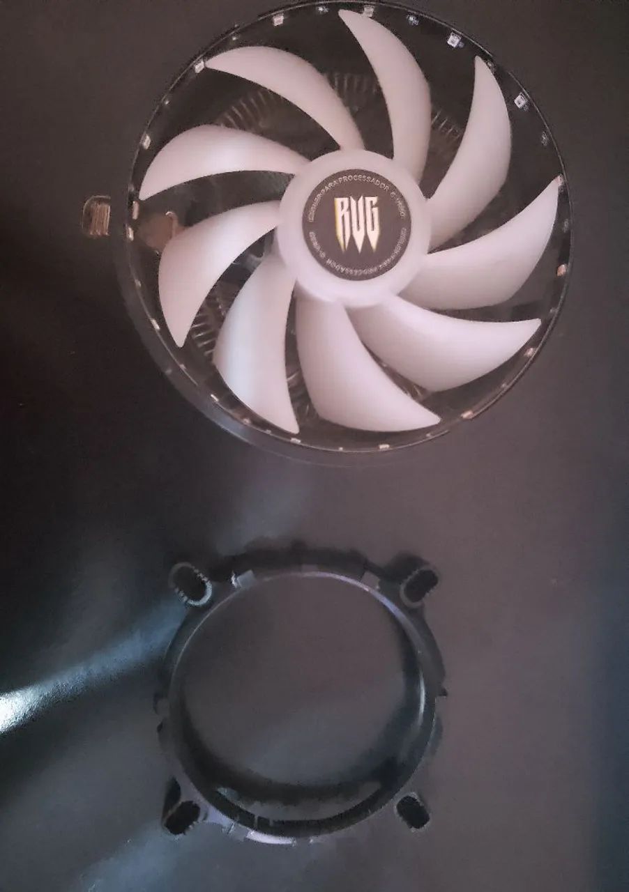 PROCESSADOR INTEL XEON E5-2689 2.60 GHZ + CPU COOLER  FAN LED - Foto 3