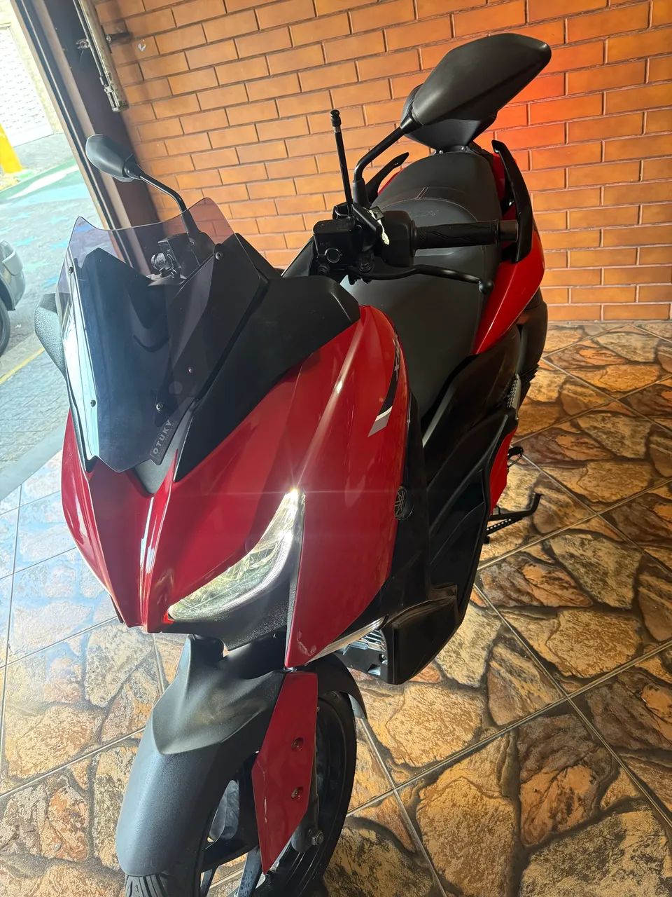 X max 2023 - Foto 2