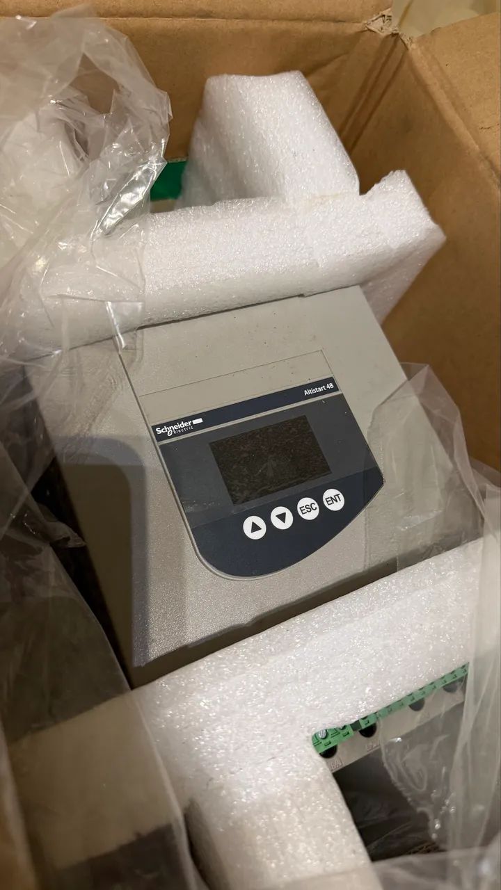 Soft Starter ATS48D22Q - Schneider Electric - Foto 2